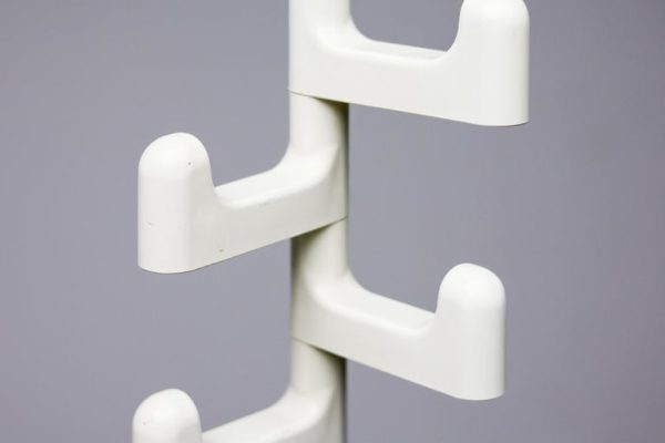 White Mid Century Modern Towel or Coat Rack by Makio Hasuike - Image 5