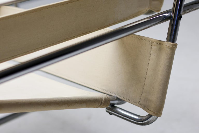 Marcel Breuer Early Canvas Model B3 "Wassily" Chair by Gavina - Image 7