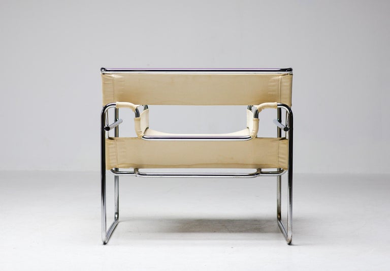 Marcel Breuer Early Canvas Model B3 "Wassily" Chair by Gavina - Image 8