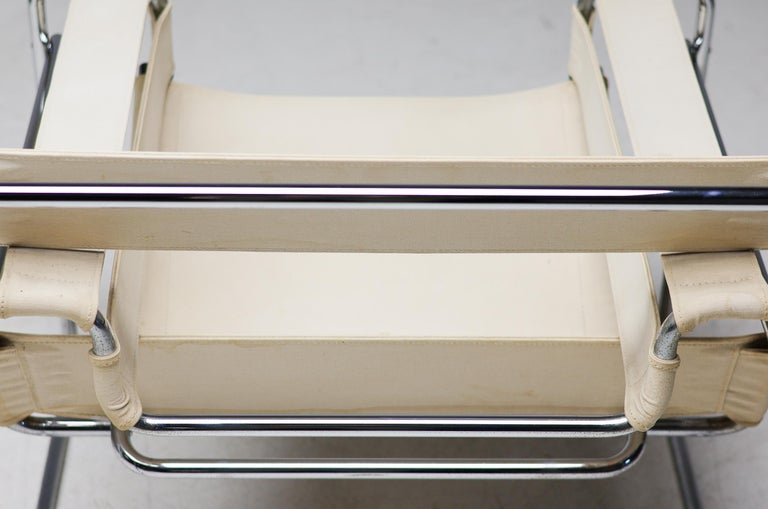 Marcel Breuer Early Canvas Model B3 "Wassily" Chair by Gavina - Image 9