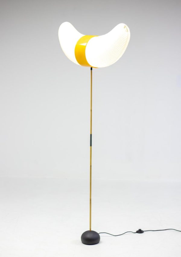 Isamu Noguchi Akari Floor Lamp BB3-33S - Image 7