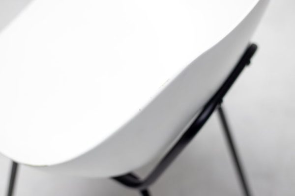 Six Pierre Guariche Coquillage Chairs - Image 7