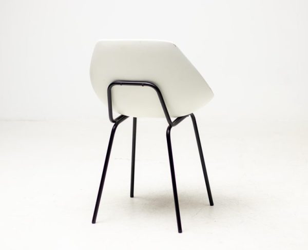 Six Pierre Guariche Coquillage Chairs - Image 4