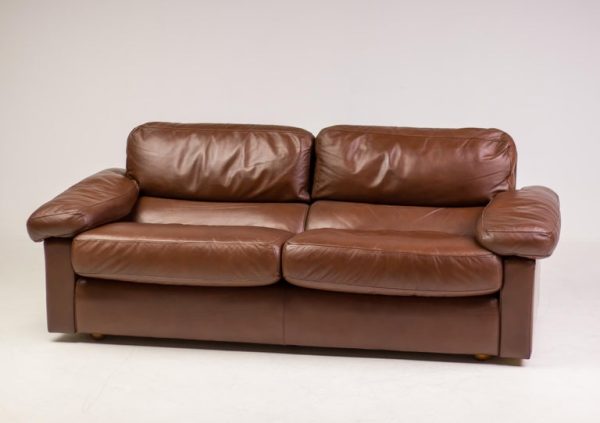 Poltrona Frau Petronio Sofa - Image 3