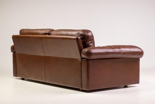 Poltrona Frau Petronio Sofa - Image 6