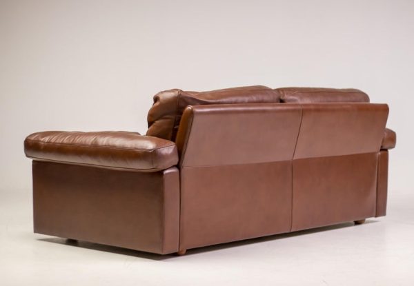 Poltrona Frau Petronio Sofa - Image 8