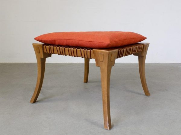 Early T.H. Robsjohn-Gibbings Klismos Stool for Saridis of Athens - Image 2
