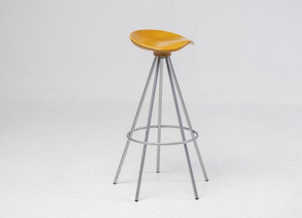 Four Jamaica Beech Bar Stools by Pepe Cortés - Image 3