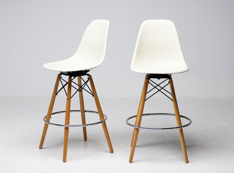 Pair of Herman Miller White Fiberglass Charles & Ray Eames "PSW" Barstools - Image 13