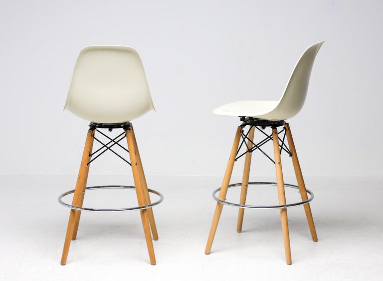 Pair of Herman Miller White Fiberglass Charles & Ray Eames "PSW" Barstools - Image 7