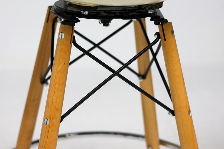 Pair of Herman Miller White Fiberglass Charles & Ray Eames "PSW" Barstools - Image 8