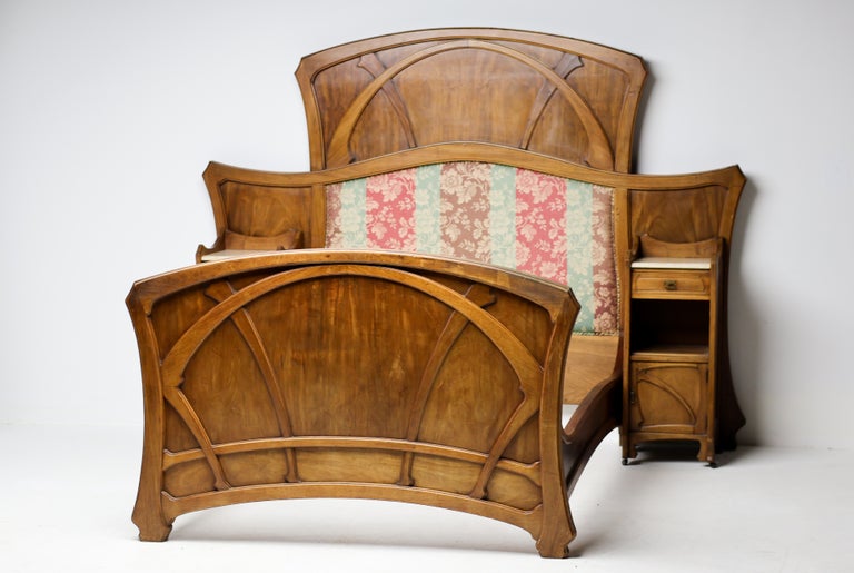 Art Nouveau Bedroom Suite Attr. to Gustave Serrurier-Bovy, Belgium, circa 1900 - Image 7