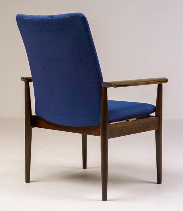 Finn Juhl 1960 Diplomat Chair in Rosewood - Image 4