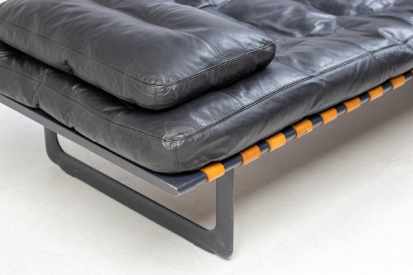 Zanotta "Grand Italia" Black Leather Daybed by De Pas, D'Urbino & Lomazzi - Image 4