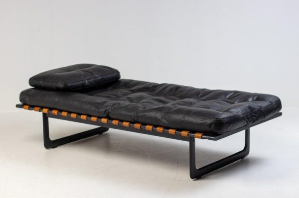 Zanotta "Grand Italia" Black Leather Daybed by De Pas, D'Urbino & Lomazzi - Image 10