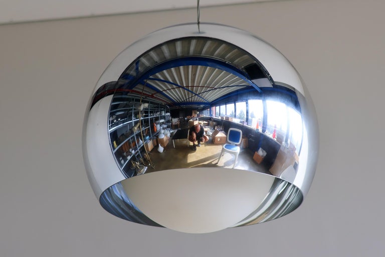 Large “Sconfine Sfera” Pendant by Matteo Thun for Zumtobel - Image 6