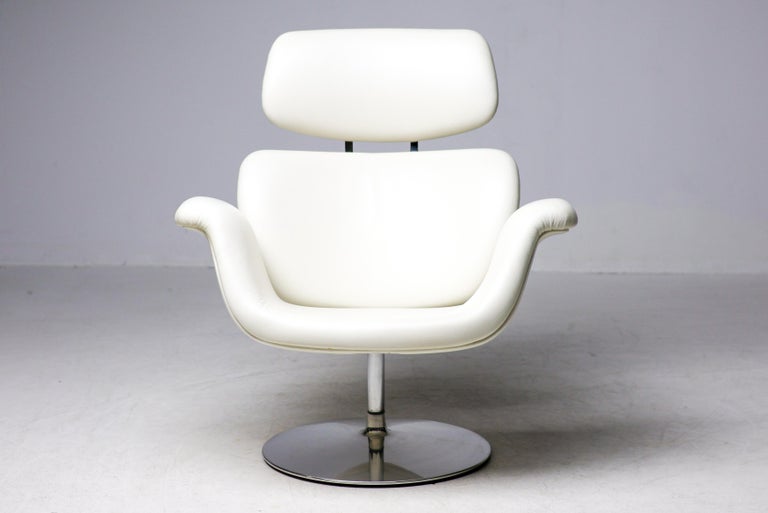 Artifort Tulip F545 Lounge Chair by Pierre Paulin, White Leather - Image 3