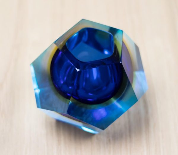 Mid Century Modern Sommerso Murano Glass Vase by Alessandro Mandruzzato - Image 4