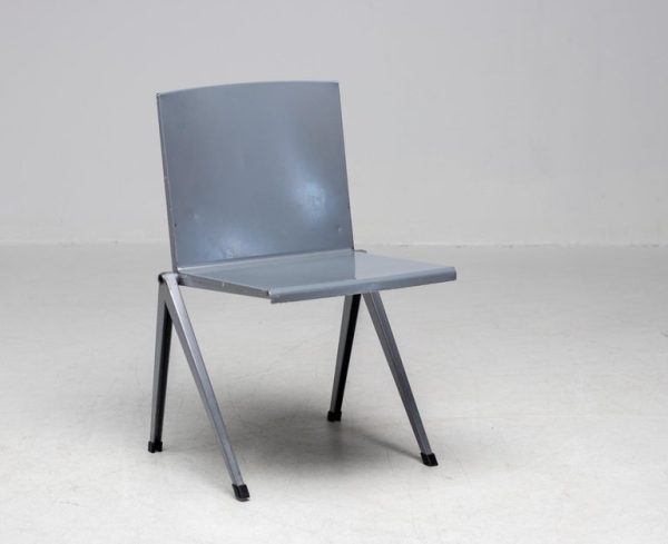 Gerrit Rietveld Mondial Chairs - Image 8