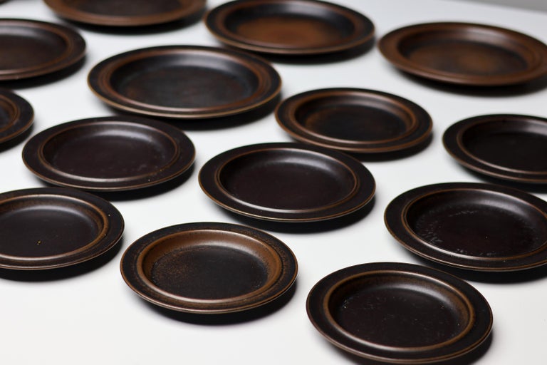 19-Piece Arabia Ruska Set – 1970s Finnish Earth & Fire - Image 6