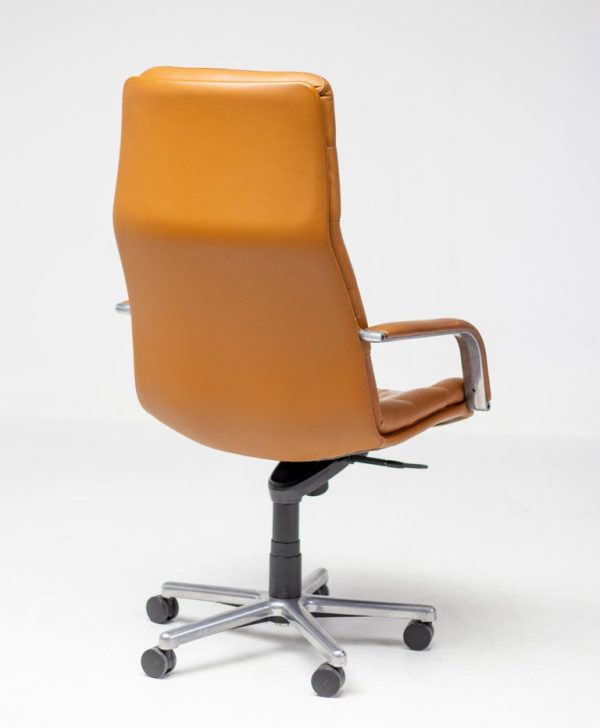 Geoffrey Harcourt for Artifort Cognac Leather Tilt & Swivel Executive Chair - Image 2
