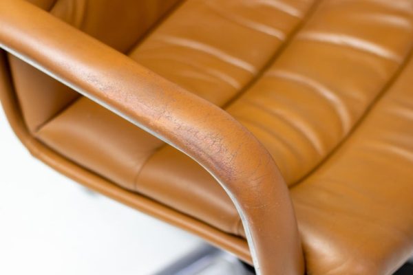 Geoffrey Harcourt for Artifort Cognac Leather Tilt & Swivel Executive Chair - Image 3