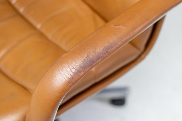 Geoffrey Harcourt for Artifort Cognac Leather Tilt & Swivel Executive Chair - Image 4