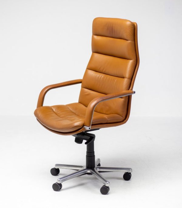Geoffrey Harcourt for Artifort Cognac Leather Tilt & Swivel Executive Chair - Image 5