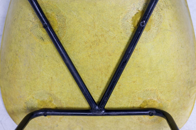 Rare Yellow Fiberglass Tulip Chair by Pierre Guariche for Steiner, 1950s - Image 10