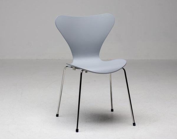 Maarten Baas Signed Limited Edition Arne Jacobsen Series 7 Chair - Image 4