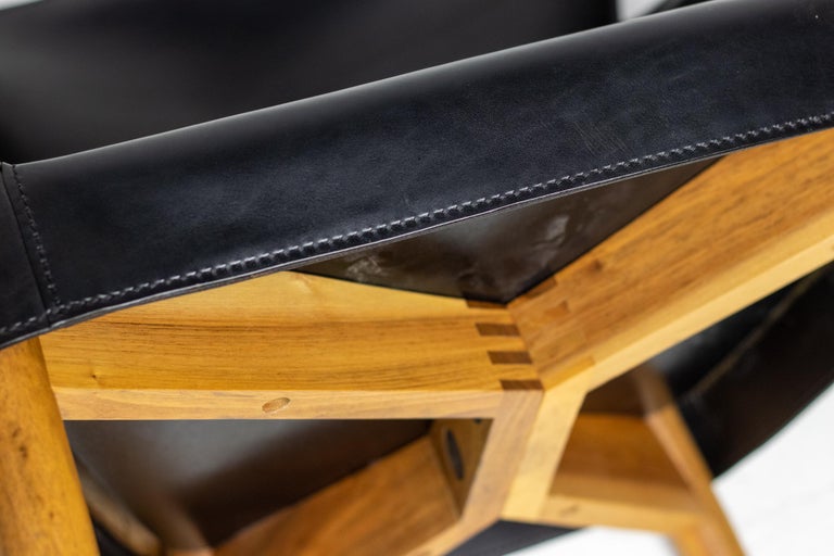 Set of Four Vela Leather Armchairs by Carlo Bartoli – Italian Modern Elegance - Image 9