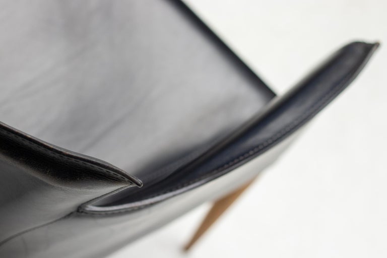 Set of Four Vela Leather Armchairs by Carlo Bartoli – Italian Modern Elegance - Image 6