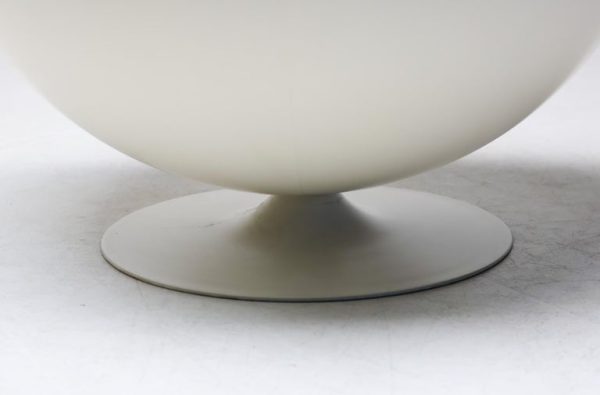 Eero Aarnio "Ball Chair" – Iconic Mid-Century Modern Design - Image 11