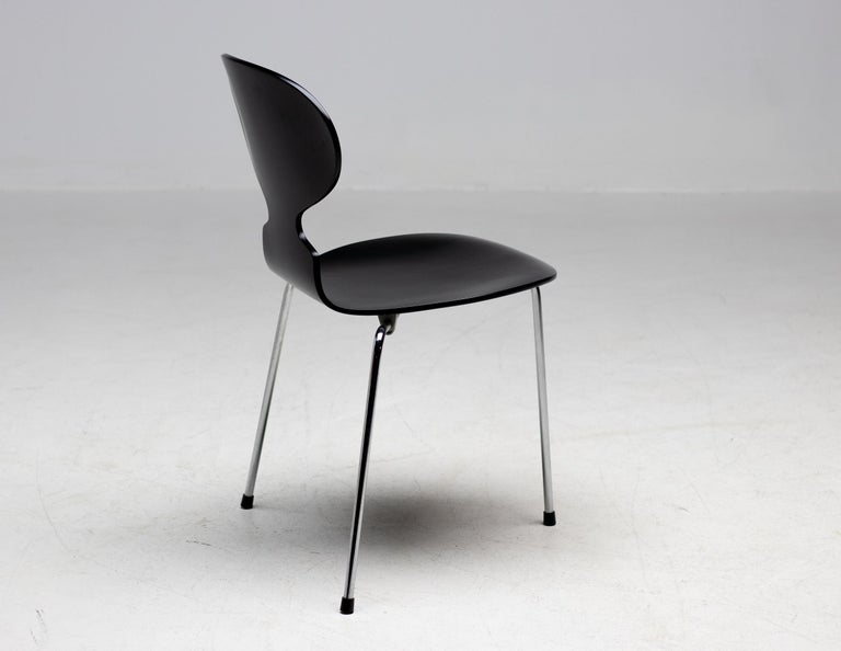Set of Four 3100 "Ant” Chairs — Arne Jacobsen for Fritz Hansen, Denmark - Image 5