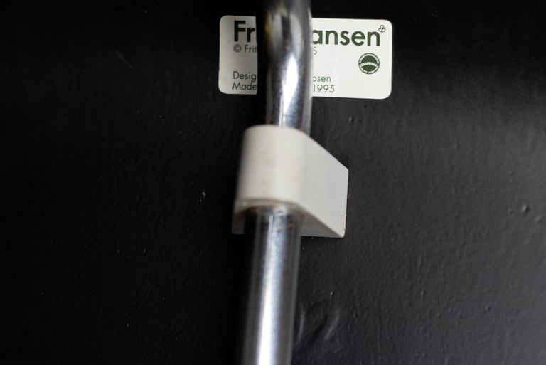 Set of Four 3100 "Ant” Chairs — Arne Jacobsen for Fritz Hansen, Denmark - Image 10