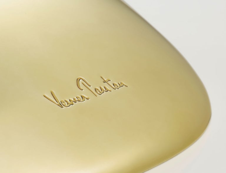 Verner Panton Panton Chair — Limited Edition in Gold - Image 17