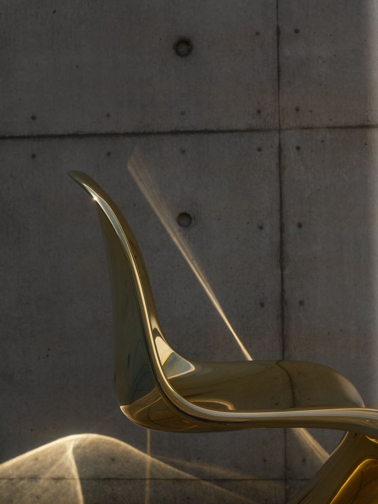 Verner Panton Panton Chair — Limited Edition in Gold - Image 12