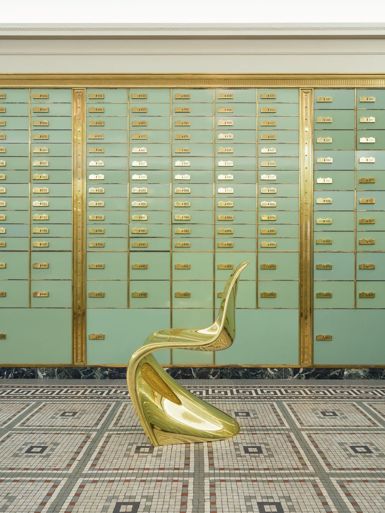 Verner Panton Panton Chair — Limited Edition in Gold - Image 15