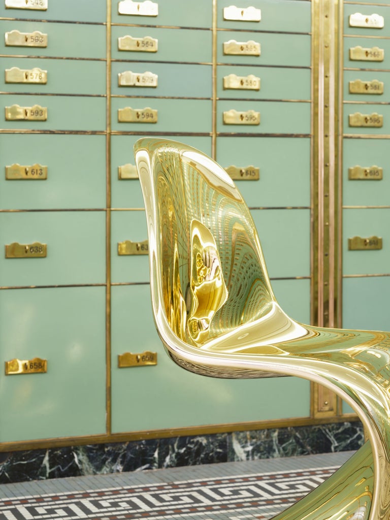 Verner Panton Panton Chair — Limited Edition in Gold - Image 10