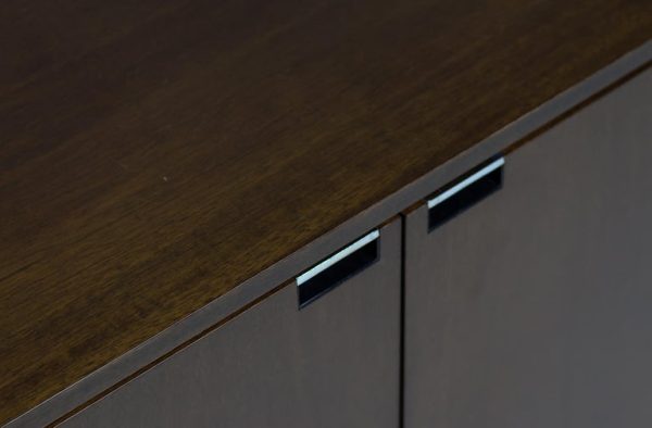 Florence Knoll Walnut Sideboard Mid Century Modern Executive Boardroom Storage - Image 4