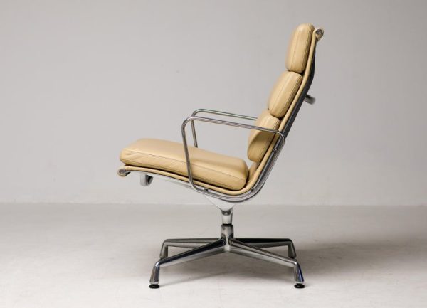 Bespoke Charles & Ray Eames Sand Leather EA216 Lounge Chairs - Image 2