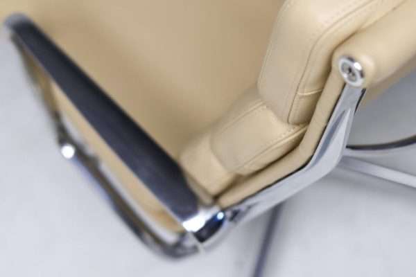 Bespoke Charles & Ray Eames Sand Leather EA216 Lounge Chairs - Image 6