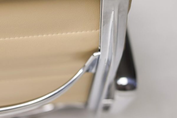 Bespoke Charles & Ray Eames Sand Leather EA216 Lounge Chairs - Image 9
