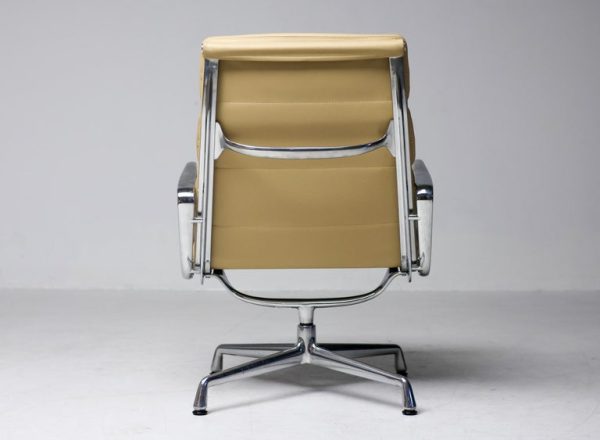 Bespoke Charles & Ray Eames Sand Leather EA216 Lounge Chairs - Image 11