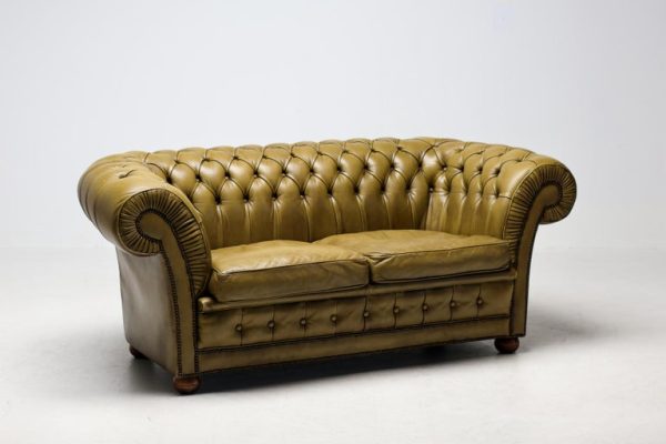 Vintage Mid Century Seafoam Green Leather Chesterfield Sofa - Image 4