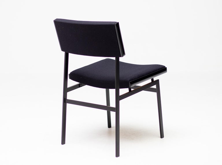 Set of Four All Black Hulmefa Dining Chairs, Architectural Mid-Century Modernism - Image 5