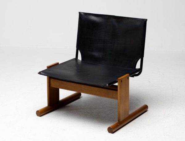 Italian Avant-garde Lounge Chair - Image 2